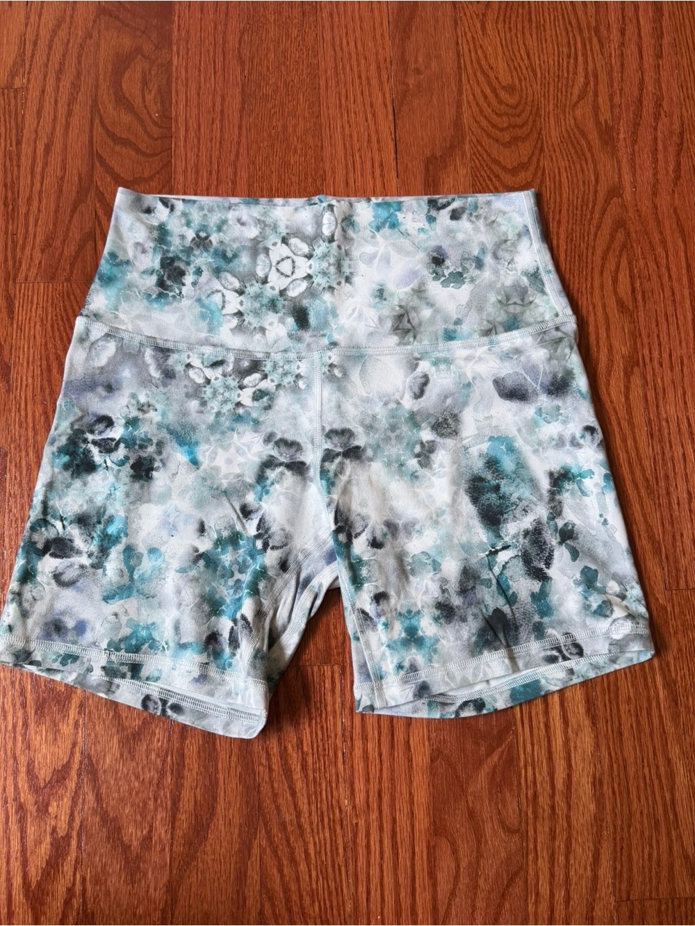 Lululemon Align Shorts Size 8